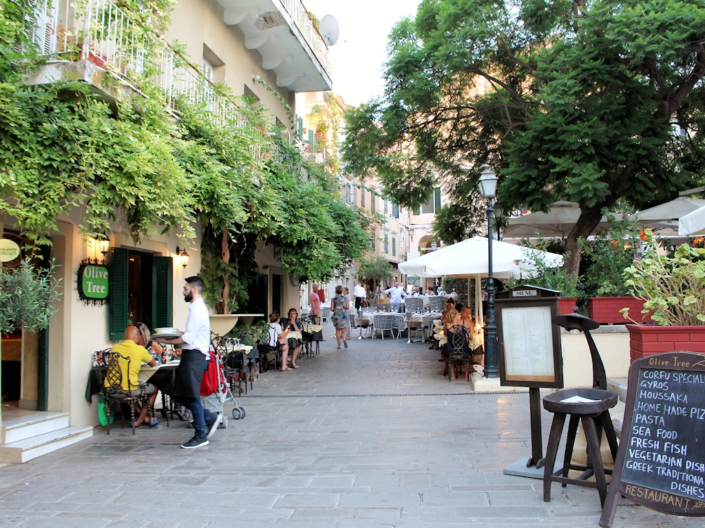 In der Altstadt von Korfu-Stadt
