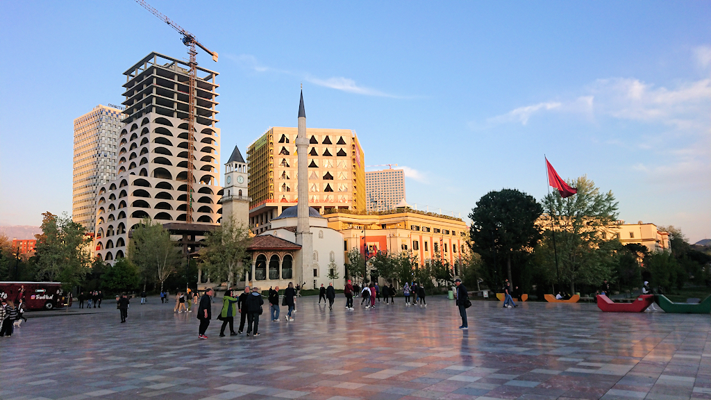 Balkan: Tirana Skanderbeg-Platz